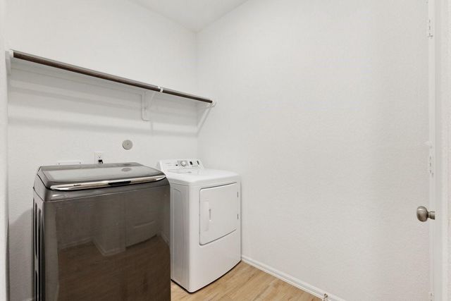 1950 Foxtail Creek Court, Crosby, TX 77532