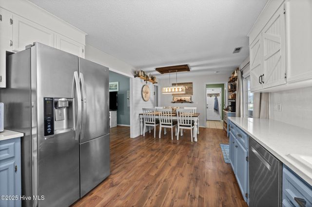 126 Ennett Lane, Sneads Ferry, NC 28460