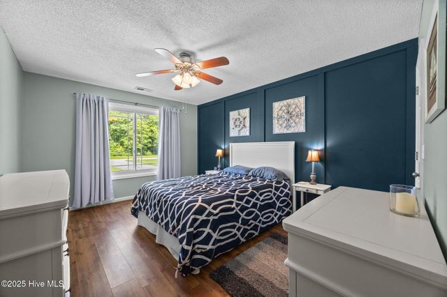 126 Ennett Lane, Sneads Ferry, NC 28460