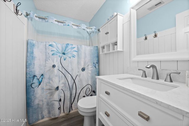 126 Ennett Lane, Sneads Ferry, NC 28460