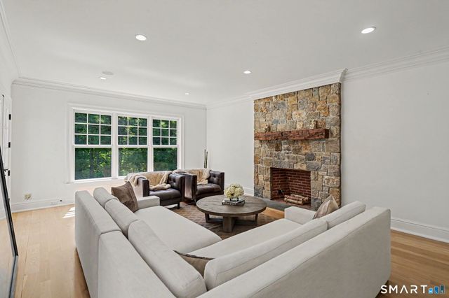 9 Banks Drive, Wilton, CT 06897