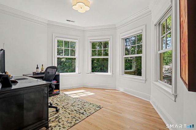 9 Banks Drive, Wilton, CT 06897
