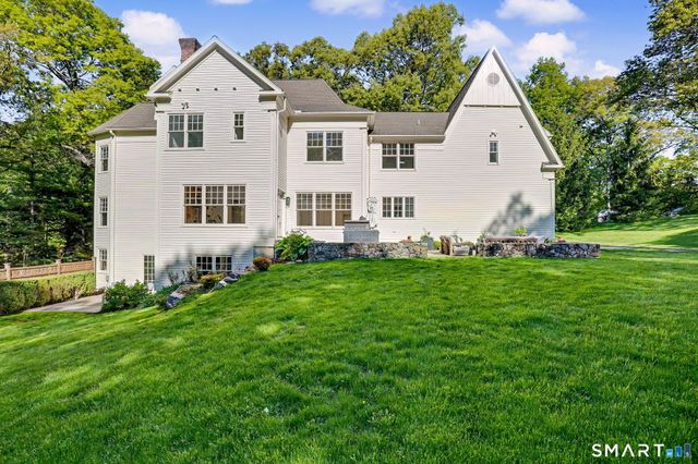 9 Banks Drive, Wilton, CT 06897
