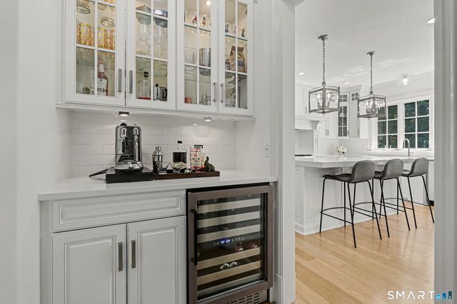 9 Banks Drive, Wilton, CT 06897