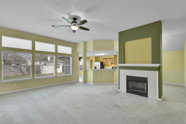 11712 Dunfries LN, Austin, TX 78754
