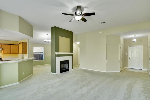 11712 Dunfries LN, Austin, TX 78754
