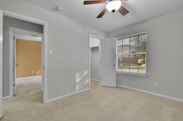 11712 Dunfries LN, Austin, TX 78754