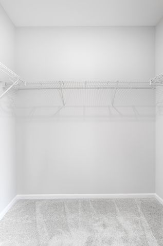 378 S Cottrell Lane, Aurora, IL 60506