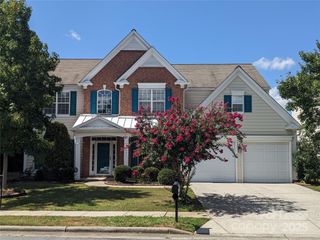 10431 Olde Ivy Way, Charlotte, NC 28262