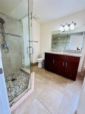 10560 NW 57th Ct, Coral Springs, FL 33076