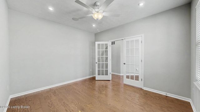 15802 Stonehouse Ct, Louisville, KY 40245