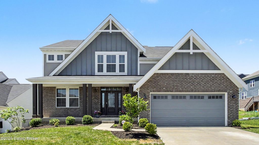 15802 Stonehouse Ct, Louisville, KY 40245