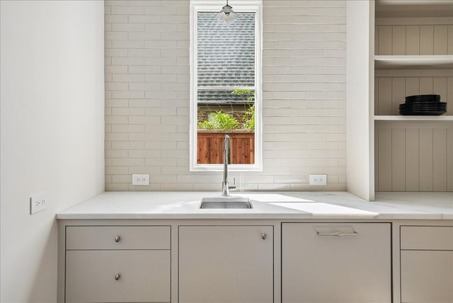 6031 Lupton Drive, Dallas, TX 75225