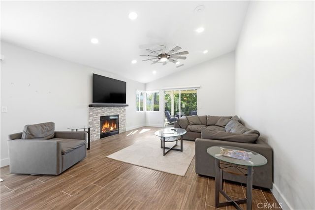 23927 Via Pamilla, Murrieta, CA 92562