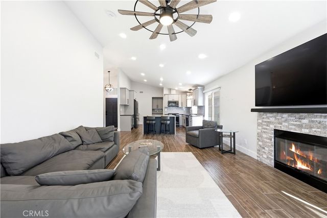 23927 Via Pamilla, Murrieta, CA 92562
