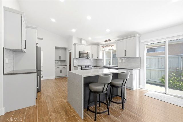 23927 Via Pamilla, Murrieta, CA 92562