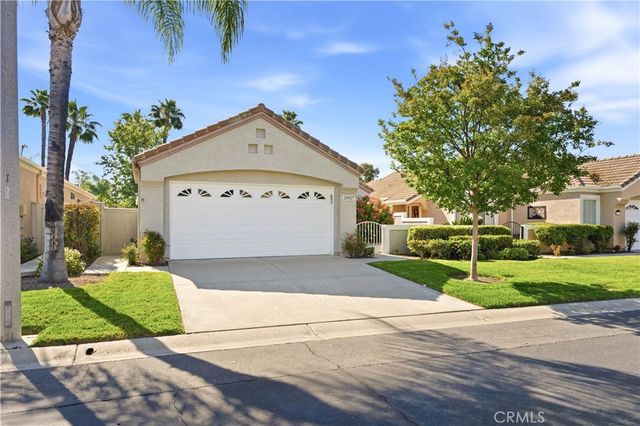 23927 Via Pamilla, Murrieta, CA 92562