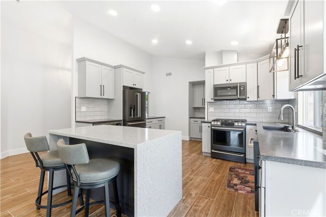 23927 Via Pamilla, Murrieta, CA 92562