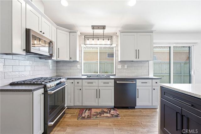 23927 Via Pamilla, Murrieta, CA 92562
