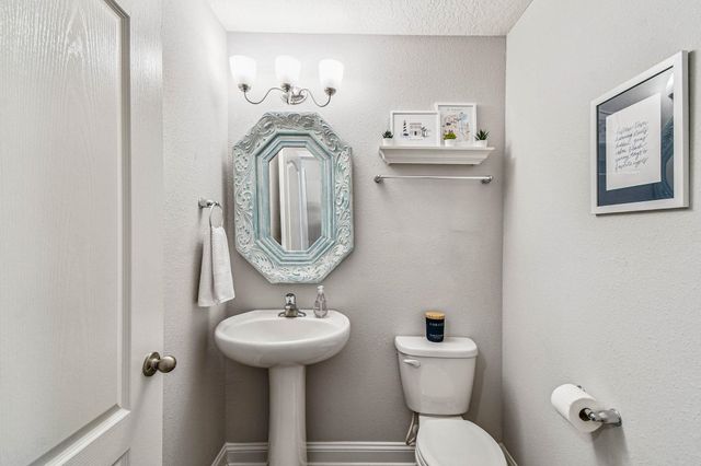 535 Crescent Key Dr., St Augustine, FL 32086