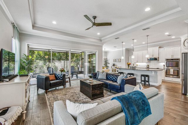 535 Crescent Key Dr., St Augustine, FL 32086