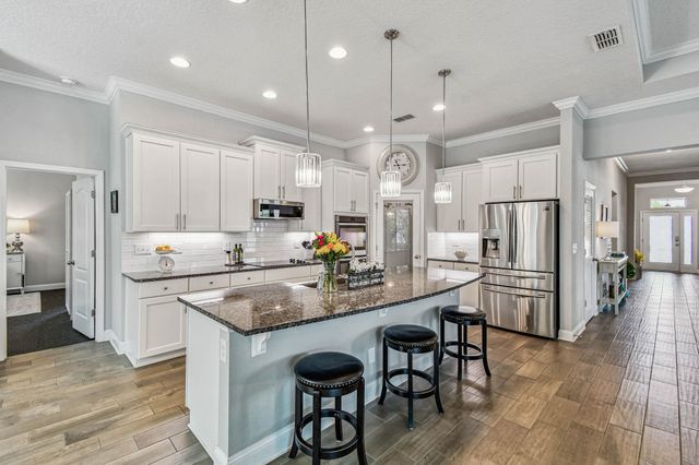 535 Crescent Key Dr., St Augustine, FL 32086