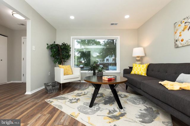 7619 SWAN TER, Landover, MD 20785