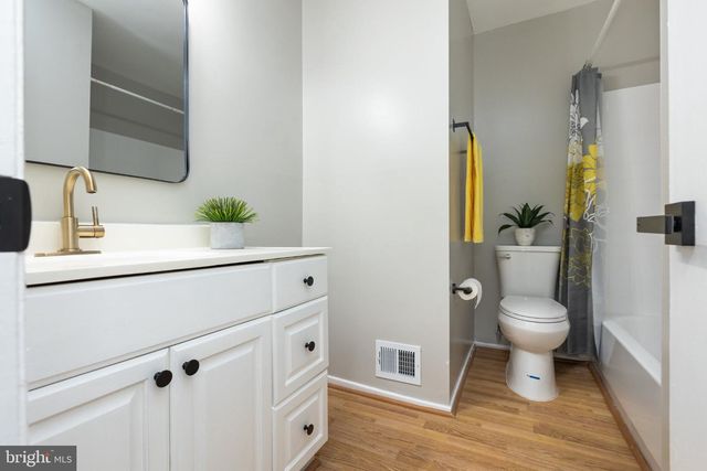 7619 SWAN TER, Landover, MD 20785
