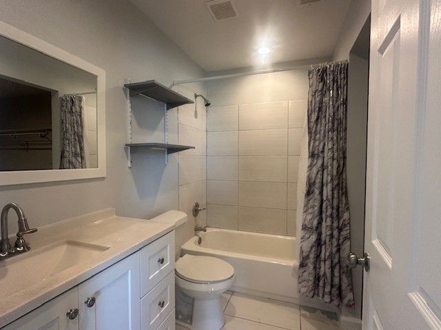 737 Webb St, Corpus Christi, TX 78418