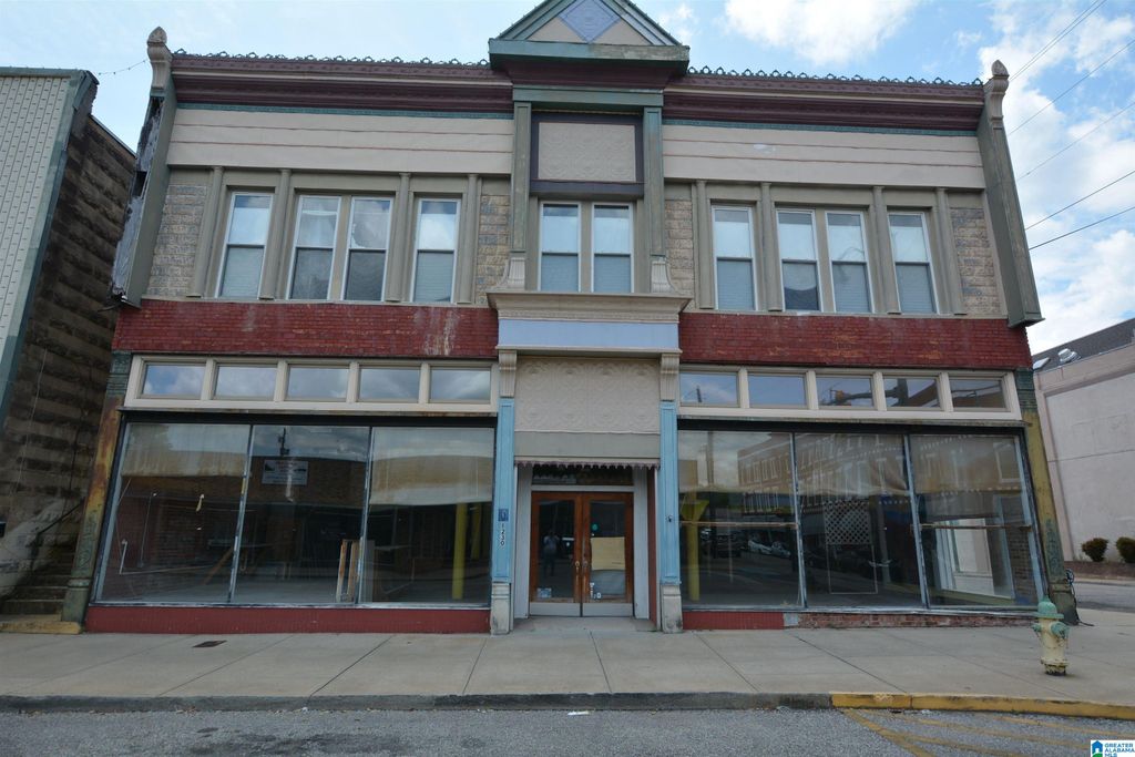 1230 NOBLE STREET, Anniston, AL 36201