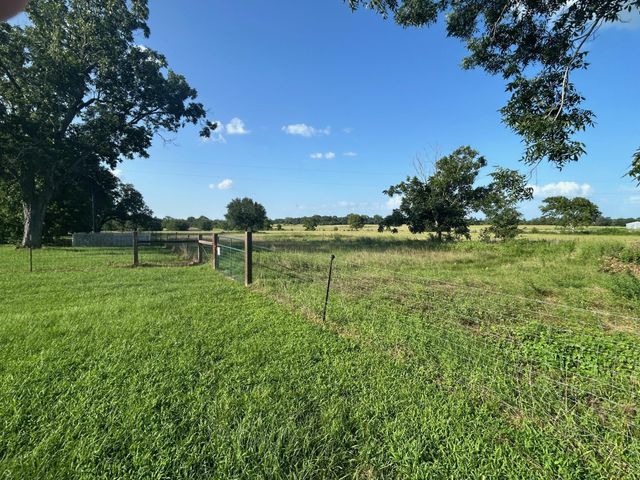 38094 Joe Loggins Road, Hempstead, TX 77445