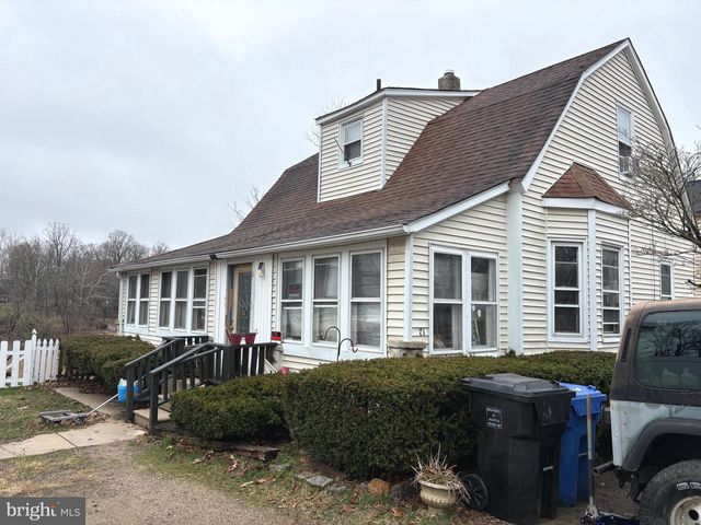 71 HICKORY AVE, Mantua, NJ 08051