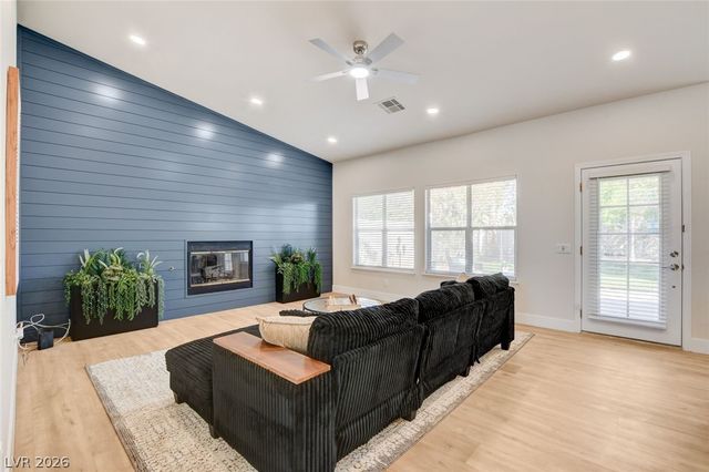 7342 Rockwood Court, Las Vegas, NV 89129