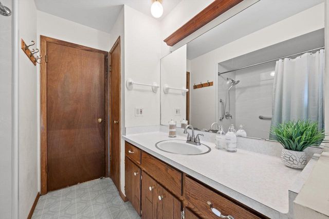 9224 N Fairy Chasm LANE, Brown Deer, WI 53223