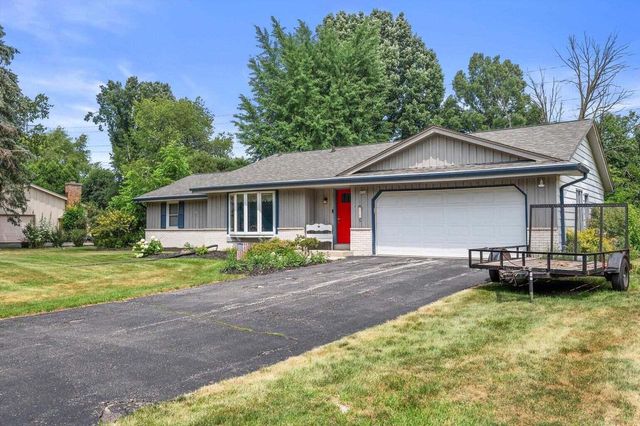 9224 N Fairy Chasm LANE, Brown Deer, WI 53223