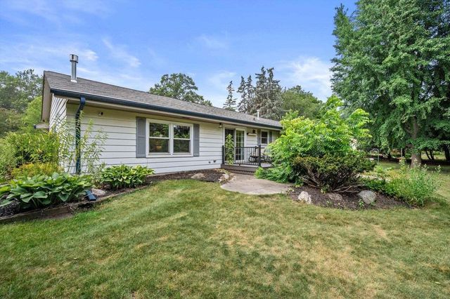 9224 N Fairy Chasm LANE, Brown Deer, WI 53223