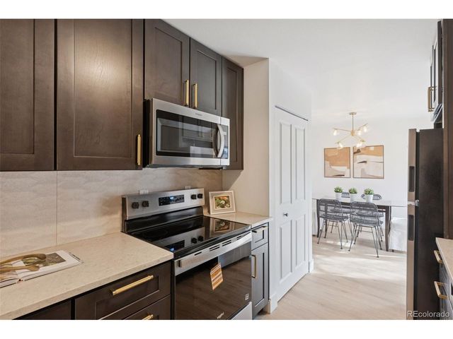 1454 W Lake Ave, Littleton, CO 80120