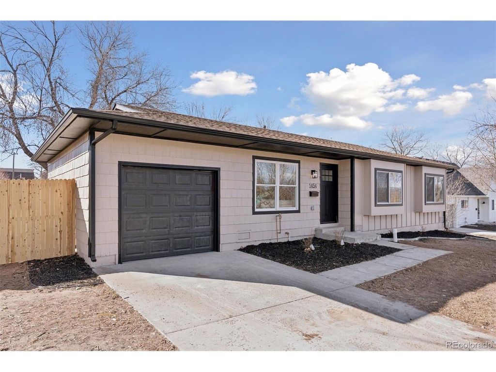 1454 W Lake Ave, Littleton, CO 80120