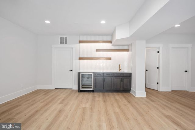 8639 ROSNI WAY, Fredericksburg, VA 22407