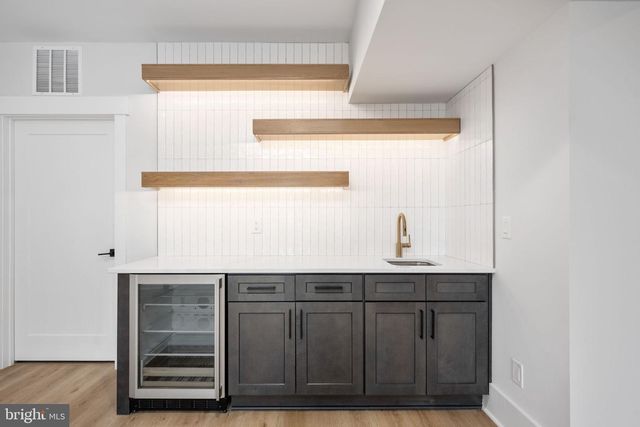 8639 ROSNI WAY, Fredericksburg, VA 22407