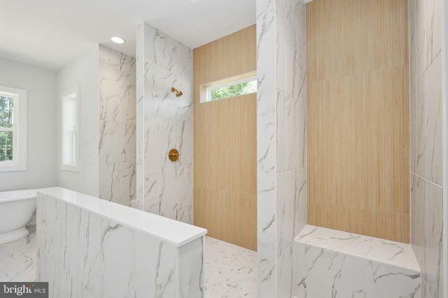 8639 ROSNI WAY, Fredericksburg, VA 22407