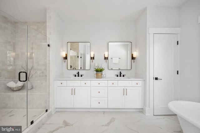 8639 ROSNI WAY, Fredericksburg, VA 22407