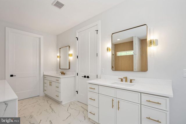 8639 ROSNI WAY, Fredericksburg, VA 22407