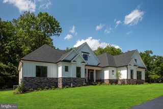 8639 ROSNI WAY, Fredericksburg, VA 22407