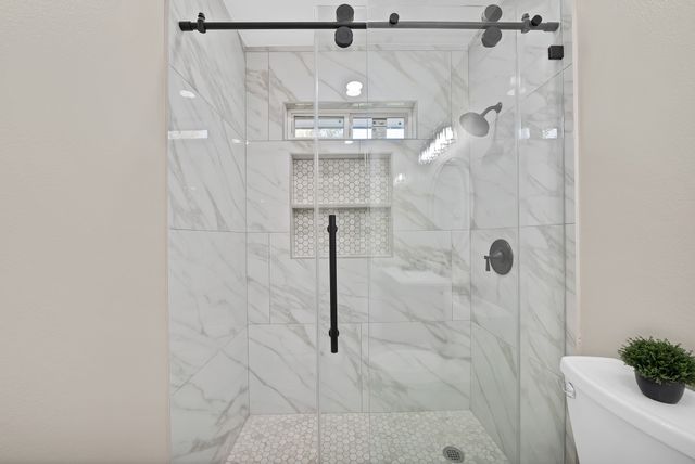 3404 GRIGGS Avenue, Fort Worth, TX 76119