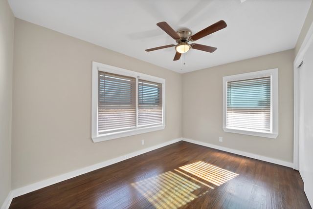 3404 GRIGGS Avenue, Fort Worth, TX 76119