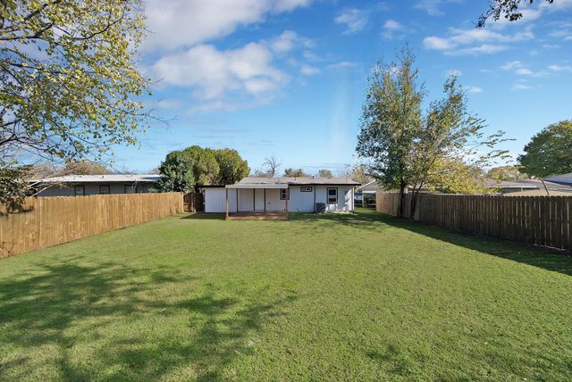 3404 GRIGGS Avenue, Fort Worth, TX 76119