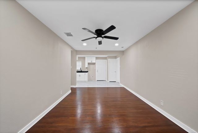 3404 GRIGGS Avenue, Fort Worth, TX 76119