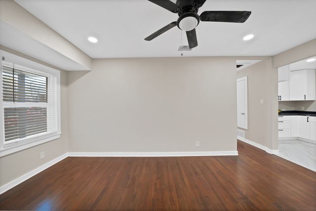 3404 GRIGGS Avenue, Fort Worth, TX 76119