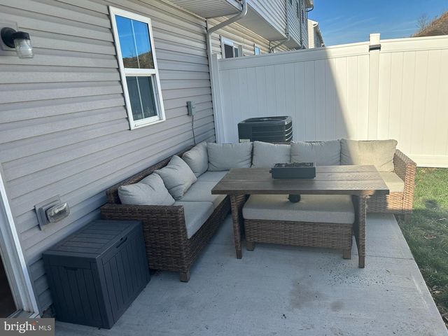 153 GUNNISON DR, Hedgesville, WV 25427